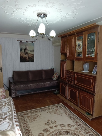 
   Продам 2-комнатную, 64 м², Терская ул, 190

. Фото 3.