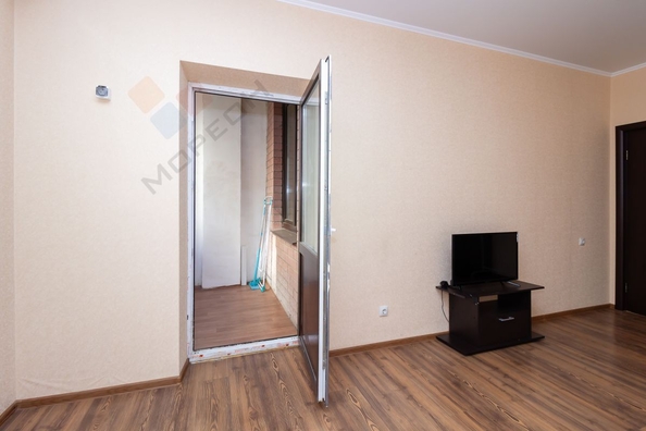 
   Продам 1-комнатную, 35.6 м², Селезнева ул, 4/15к1

. Фото 3.