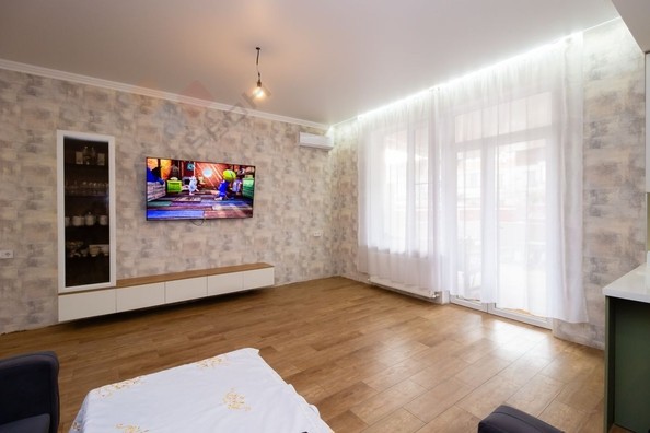 
   Продам дом, 285.1 м², Краснодар

. Фото 1.