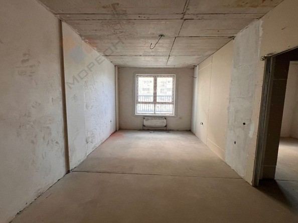 
   Продам 1-комнатную, 38.5 м², Сормовская ул, 208/2

. Фото 2.