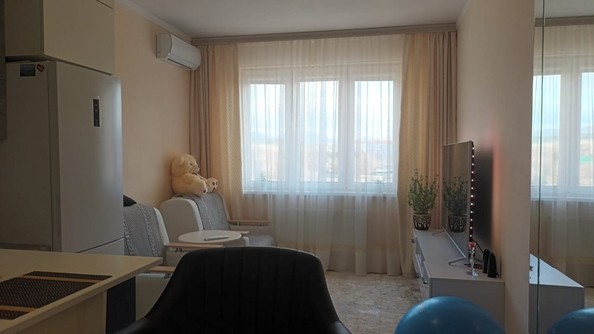 
   Продам 1-комнатную, 42 м², Геленджикский пр-кт, д 4В

. Фото 1.