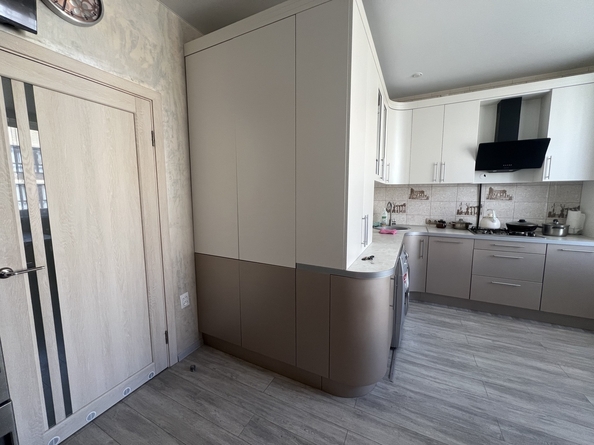 
   Продам 2-комнатную, 61 м², Поликарпова ул, 2к13

. Фото 14.