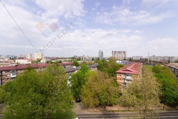 
   Продам 2-комнатную, 65.7 м², Ставропольская ул, 80

. Фото 34.