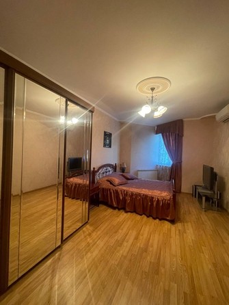 
   Продам 3-комнатную, 90 м², Ленина ул, д 23

. Фото 16.