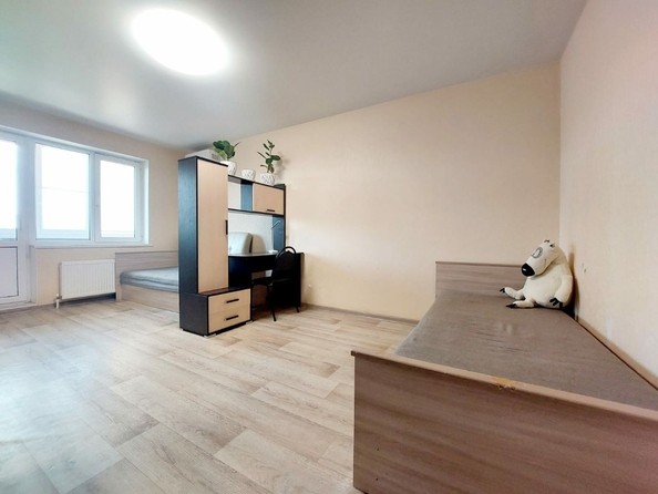 
   Продам 2-комнатную, 52 м², Северный мкр, д 20

. Фото 1.