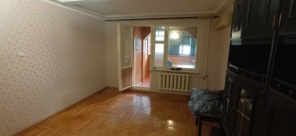 
   Продам 2-комнатную, 68 м², Ленина ул, 175

. Фото 2.