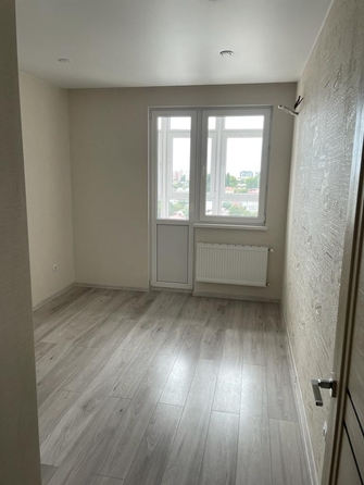 
   Продам 1-комнатную, 42 м², Толстого ул, 130к2

. Фото 11.