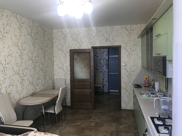 
   Продам 2-комнатную, 62 м², 40 лет Победы ул, 3

. Фото 6.