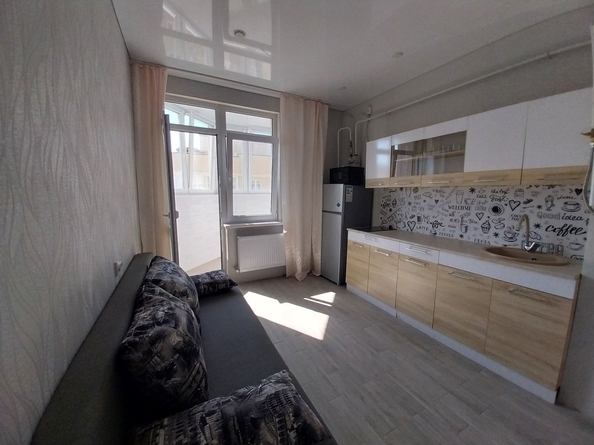 
   Продам 1-комнатную, 44 м², Крестьянская ул, 27к4

. Фото 2.