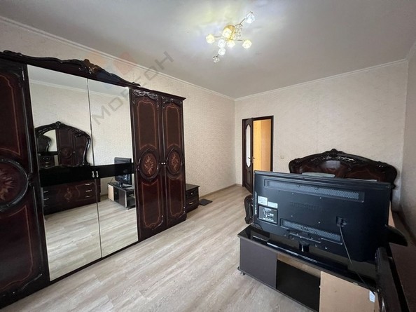 
   Продам 2-комнатную, 75.6 м², Кожевенная ул, 26

. Фото 3.