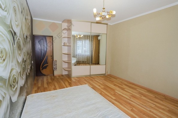 
   Продам 2-комнатную, 60.6 м², Восточно-Кругликовская ул, 72

. Фото 1.
