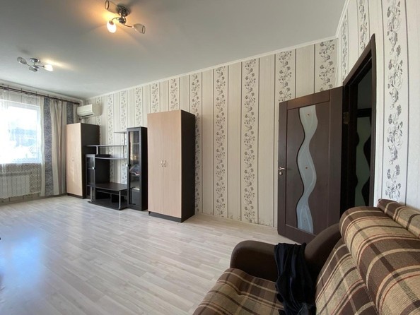 
   Продам 1-комнатную, 49 м², Геленджикская ул, д 37

. Фото 10.