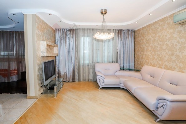 
   Продам 3-комнатную, 113.31 м², Атарбекова ул, 5

. Фото 10.