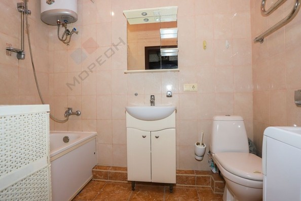 
   Продам 1-комнатную, 36.4 м², Уральская ул, 6

. Фото 12.