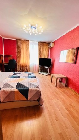 
   Продам 3-комнатную, 60 м², Маяковского ул, д 6

. Фото 13.