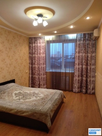 
   Продам 2-комнатную, 73.4 м², Гаражная ул, 81/1

. Фото 7.