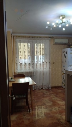 
   Продам 2-комнатную, 65.5 м², Зиповская ул, 5/2

. Фото 5.