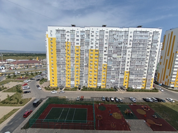 
   Продам 1-комнатную, 49 м², Адмирала Пустошкина ул, 22к11

. Фото 14.