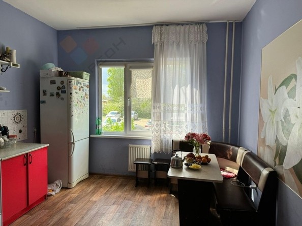 
   Продам 2-комнатную, 72 м², Александра Покрышкина ул, 2/1

. Фото 1.