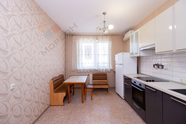 
   Продам 2-комнатную, 64.2 м², писателя Знаменского пр-кт, 6

. Фото 13.