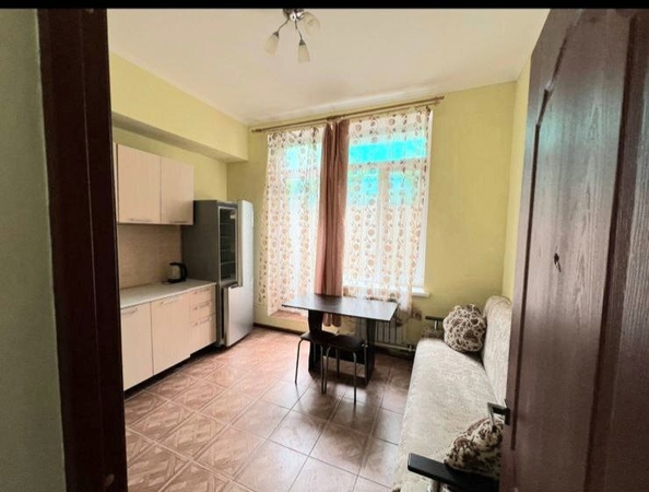 
   Продам студию, 35 м², Ленина ул, 104

. Фото 6.