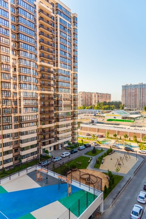 
   Продам 3-комнатную, 75.4 м², Конгрессная ул, 41

. Фото 6.