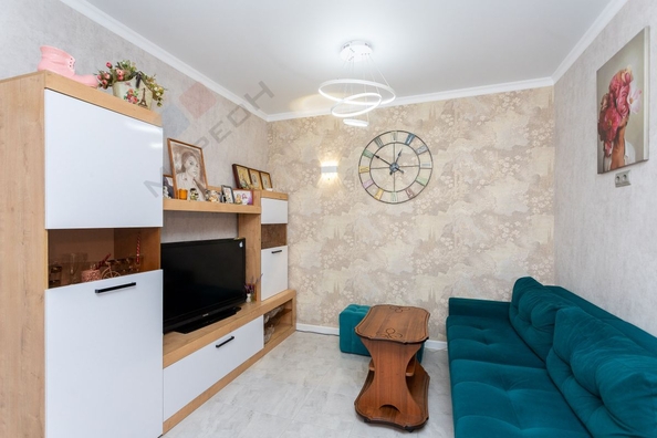 
   Продам 1-комнатную, 36.8 м², Героя Яцкова И.В. ул, 1/10

. Фото 5.