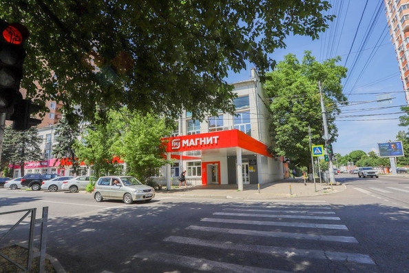 
   Продам 3-комнатную, 61.2 м², Леваневского ул, 191

. Фото 18.