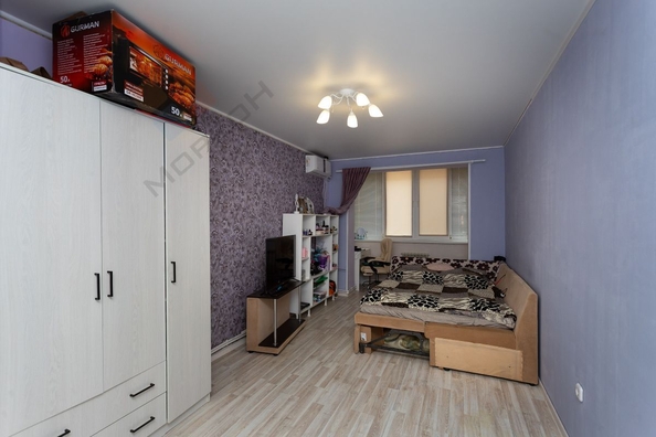 
   Продам 2-комнатную, 66.7 м², Чайковского П.И. ул, 23

. Фото 1.