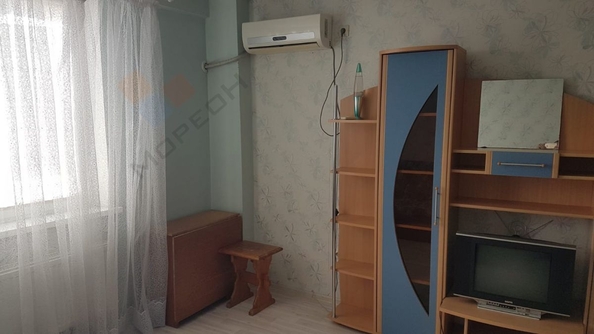 
   Продам студию, 23.8 м², Сергея Есенина ул, 104

. Фото 4.