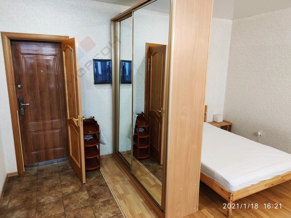 
   Продам 1-комнатную, 43 м², Архитектора Ишунина ул, 1

. Фото 4.