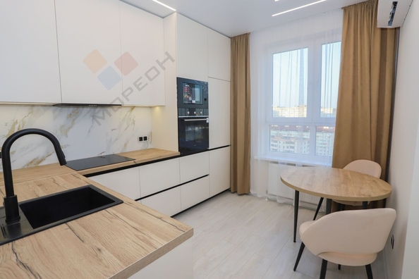 
   Продам 2-комнатную, 50.4 м², Новороссийская ул, 90/2к2

. Фото 7.