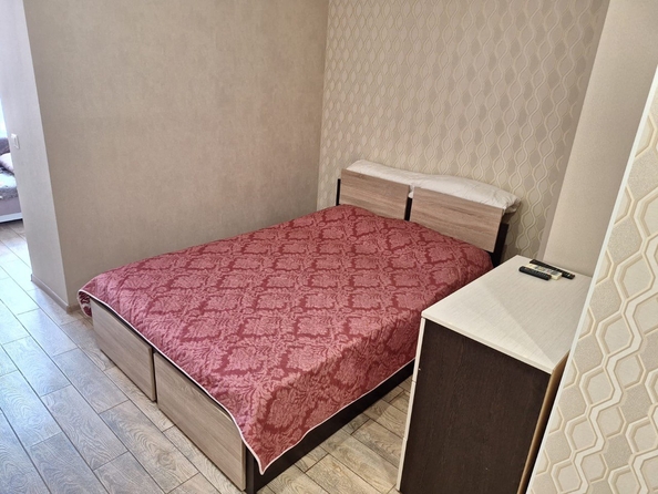 
   Продам 1-комнатную, 30 м², Крымская ул, к 22

. Фото 11.