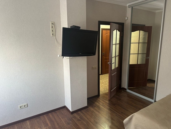 
   Продам 1-комнатную, 45 м², Грибоедова ул, д 31

. Фото 9.