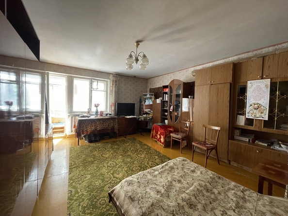 
   Продам 2-комнатную, 52 м², Крымская ул, 216

. Фото 1.