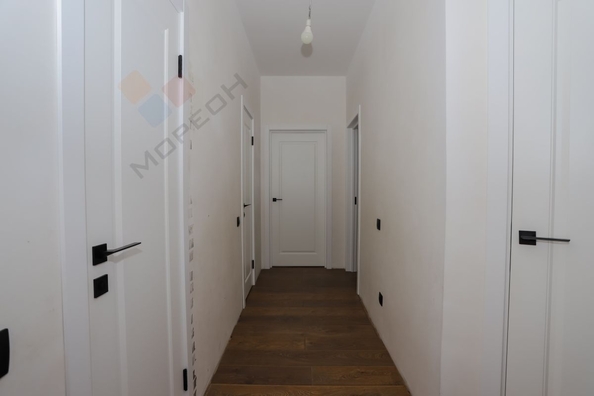 
   Продам 3-комнатную, 85.3 м², Репина ул, 1/2к1

. Фото 27.