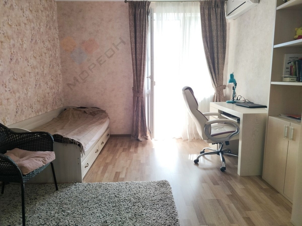 
   Продам 2-комнатную, 66.7 м², Кубанская ул, 47

. Фото 9.