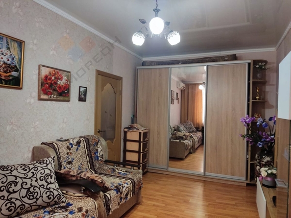 
   Продам 1-комнатную, 37.3 м², Прокофьева С.С. ул, 7

. Фото 2.