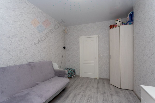 
   Продам 2-комнатную, 57.2 м², Любимово мкр, 18

. Фото 17.