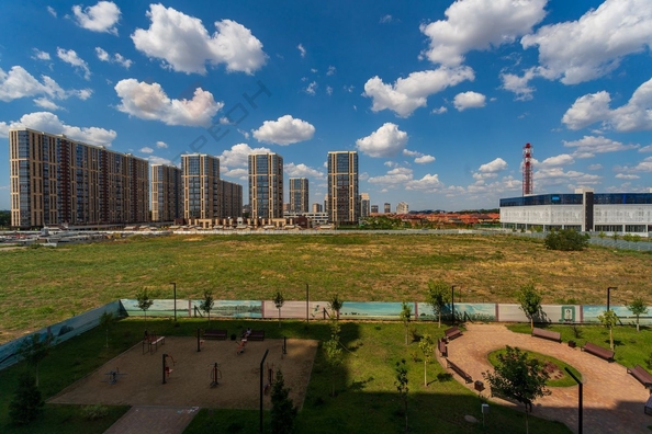 
   Продам 2-комнатную, 67 м², Любимово мкр, 16

. Фото 20.