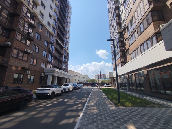 
   Продам 1-комнатную, 42 м², Омелькова ул, 93

. Фото 14.