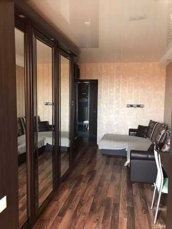 
   Продам 2-комнатную, 55.1 м², Коммунальников ул, 12

. Фото 10.