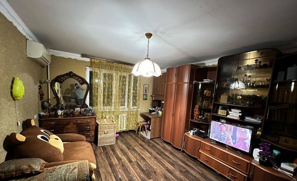 
   Продам 1-комнатную, 27 м², Гагарина ул, 18

. Фото 1.