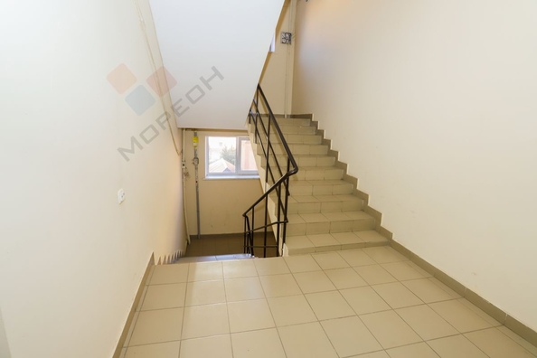 
   Продам 1-комнатную, 37.6 м², Сергея Есенина ул, 141

. Фото 9.