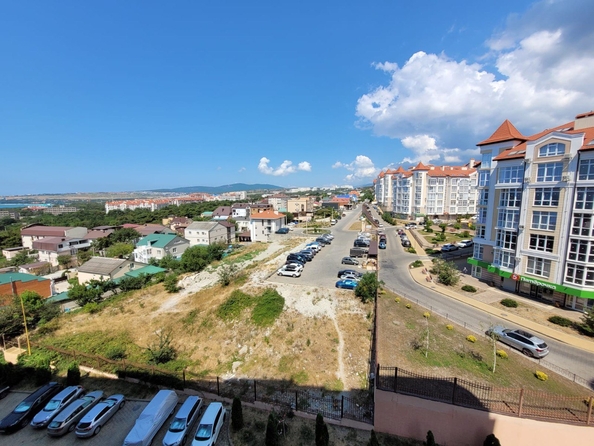 
   Продам 1-комнатную, 50 м², Одесская ул, к 2

. Фото 33.