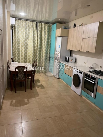 
   Продам 1-комнатную, 34 м², Новороссийская ул, 169

. Фото 1.