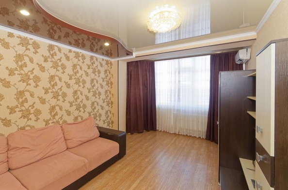 
   Продам 1-комнатную, 48 м², Владимирская ул, 69

. Фото 3.