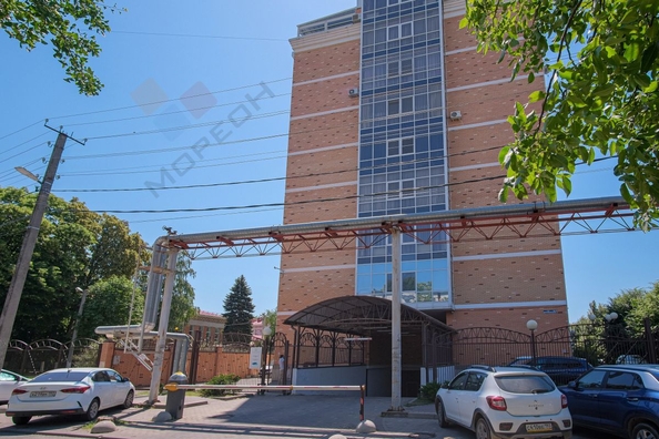 
   Продам 3-комнатную, 92.5 м², Дзержинского ул, 26/1

. Фото 25.