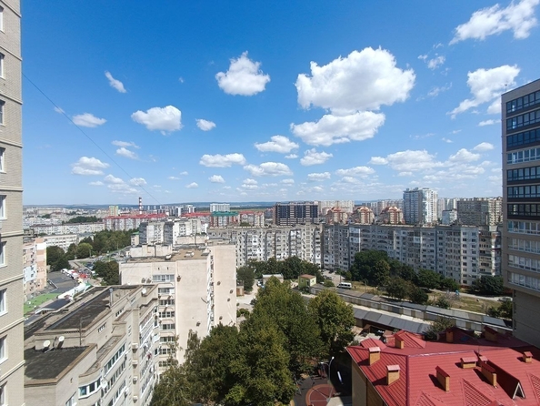 
   Продам 1-комнатную, 41 м², Ленина ул, 173Ак2

. Фото 1.