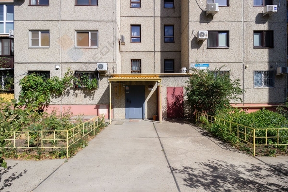 
   Продам 3-комнатную, 74.5 м², Дзержинского ул, 215

. Фото 32.